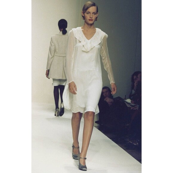 Prada Mary Jane 38 Heels Purple Satin Silk Vintage 1994 - Picture 4 of 14